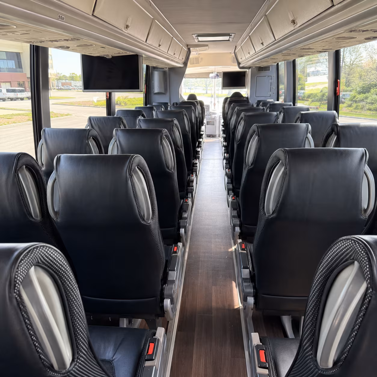 charter buses for wellington and equestrian country venue weddings