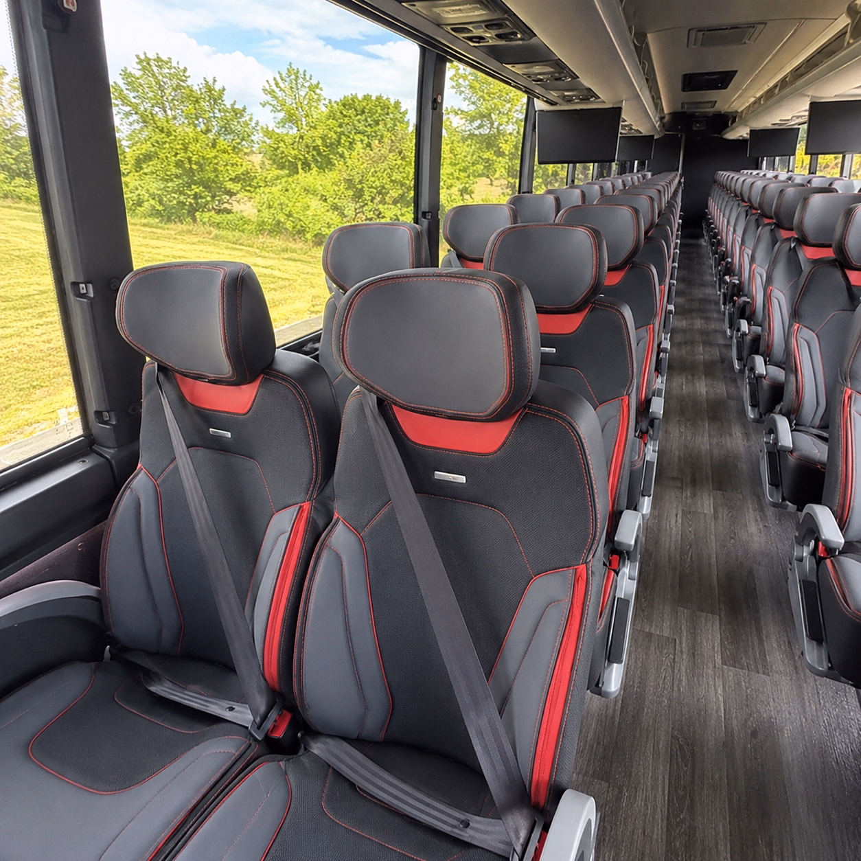 charter buses to spring training games at roger dean chevrolet stadium