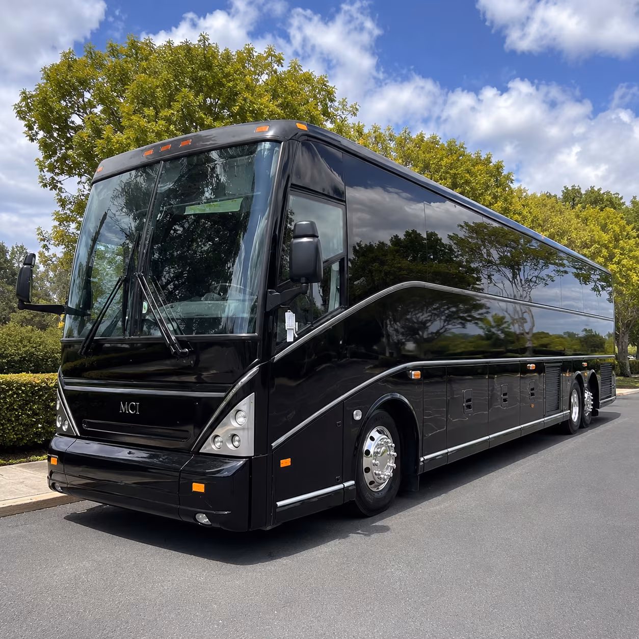 corporate airport transfer buses to and from palm beach international airport pbi