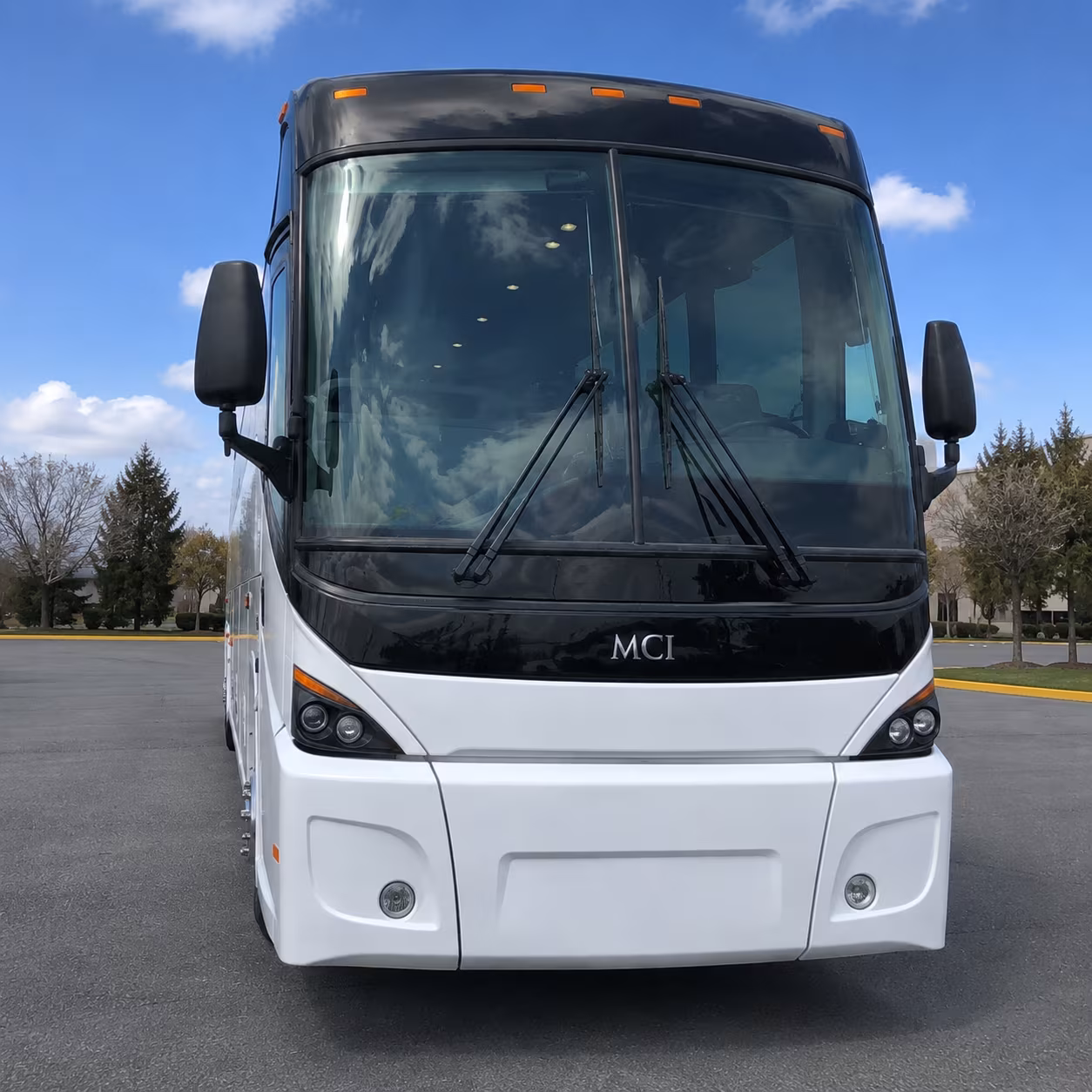 shuttle buses between djt and palm beach island hotels and resorts