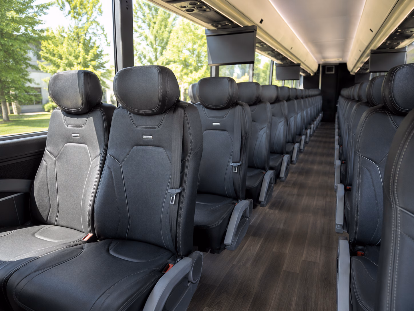 wine tour buses from west palm beach down to delray beach and boca raton